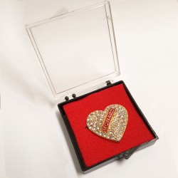 BROCHE COEUR MONACO